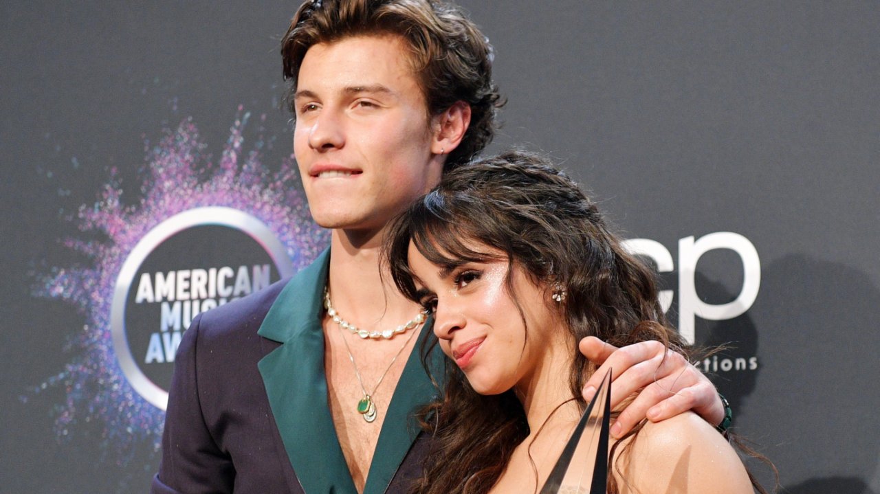 Camila Cabello e Shawn Mendes terminam namoro após dois anos Mix FM